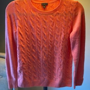 𝐓𝐚𝐥𝐛𝐨𝐭𝐬 Ladies Sweater
